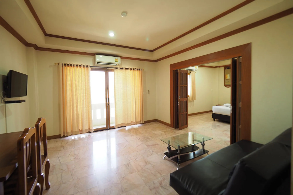 Amorn Sukhothai Hotel