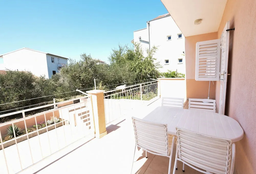 Apartments Kure