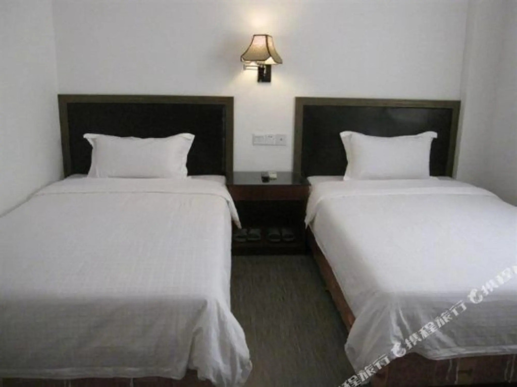 Sixi Holiday Hotel