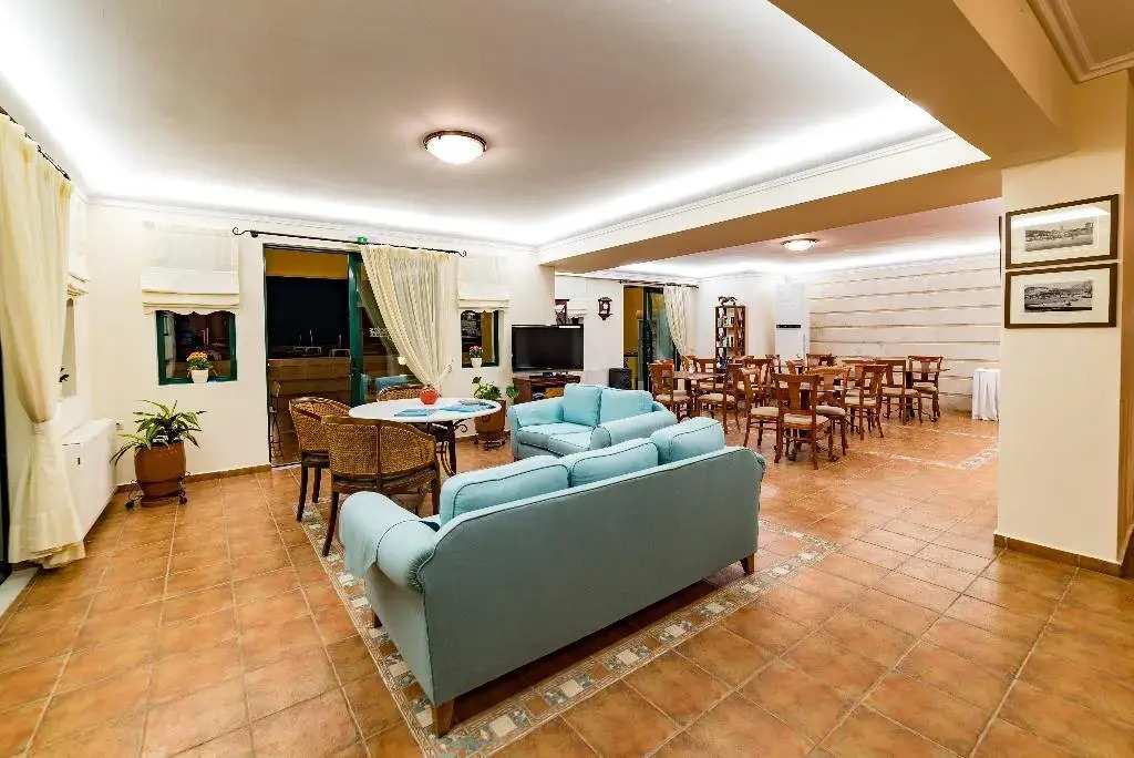 Andreolas Luxury Suites
