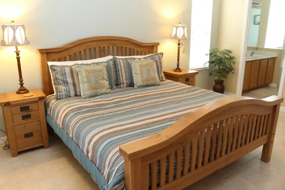Daniel's Solana House 6 Bedroom Home by Redawning