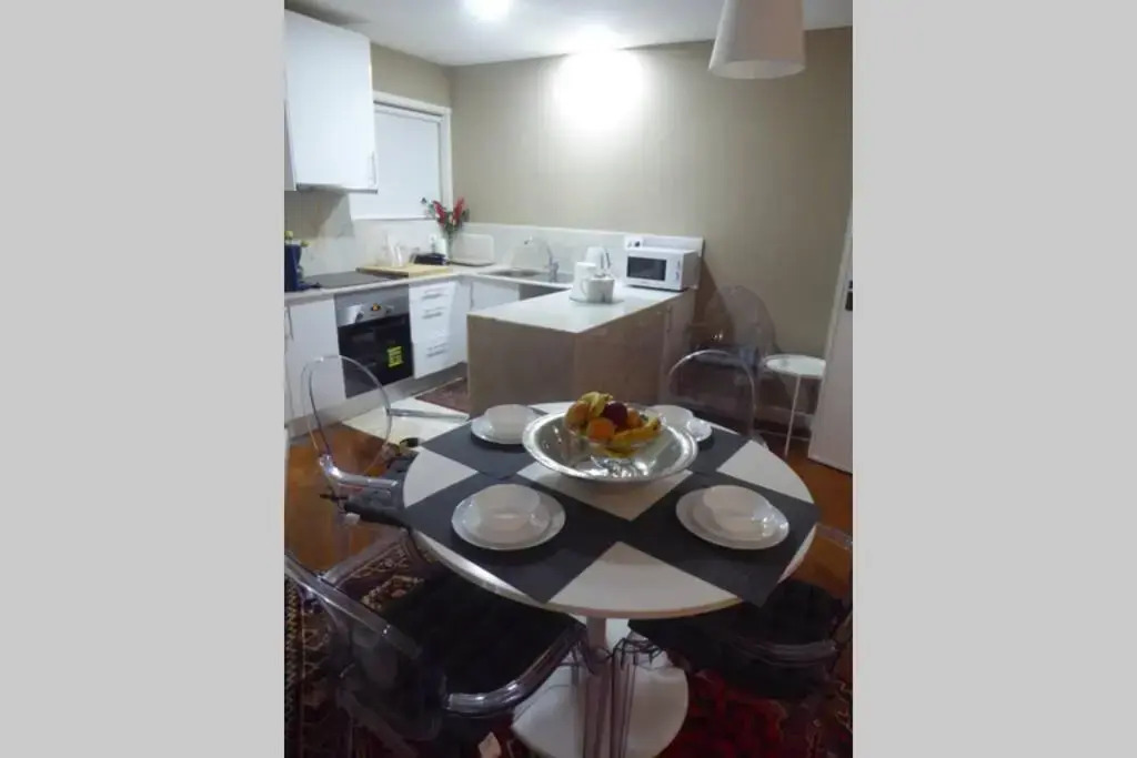 Luminous Central Apartment