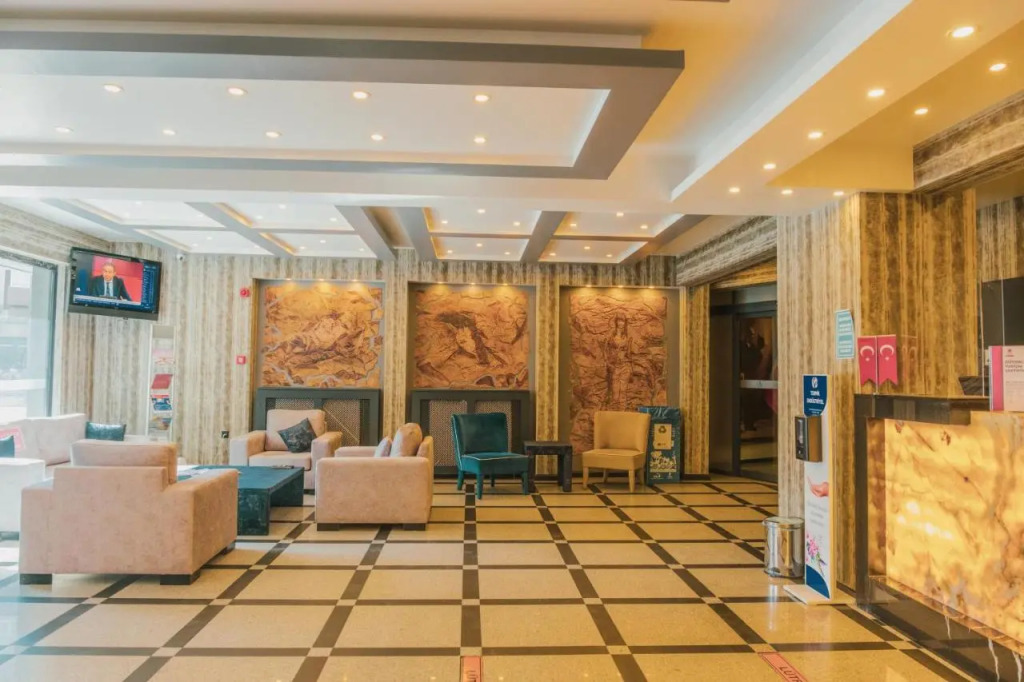 INN TOWN HOTEL