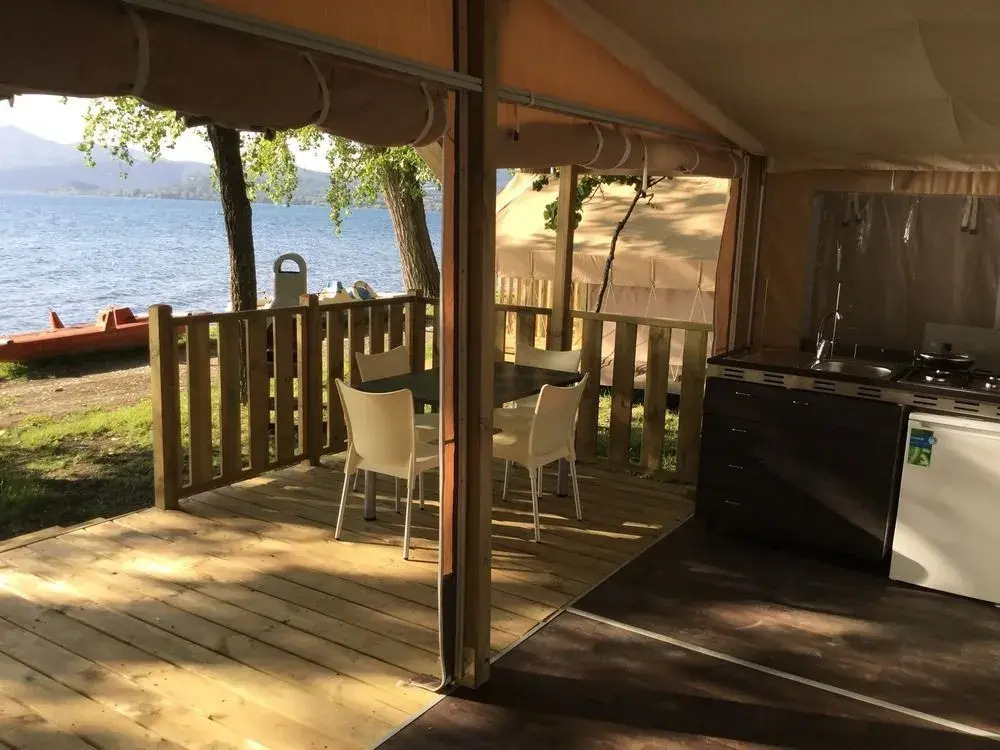 Parco Del Lago Glamping And Camping