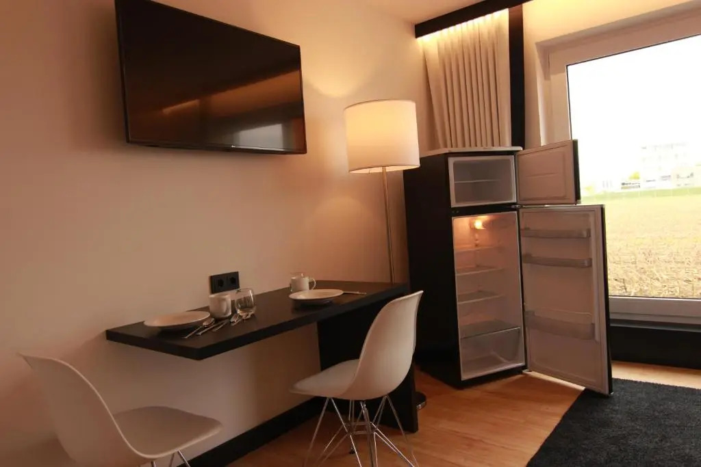 LH Hotel by WMM Hotels