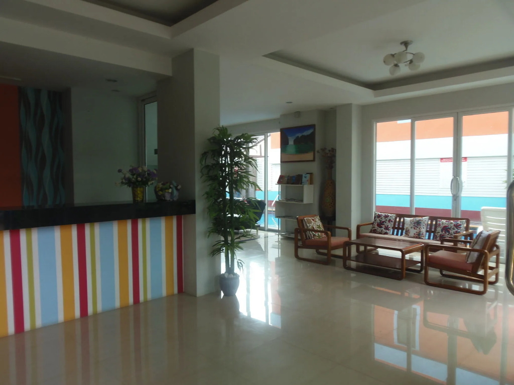 The Orange City Resort
