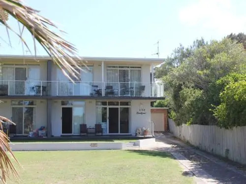 BEACHFRONT 3- 3/12 Bundella Ave LC