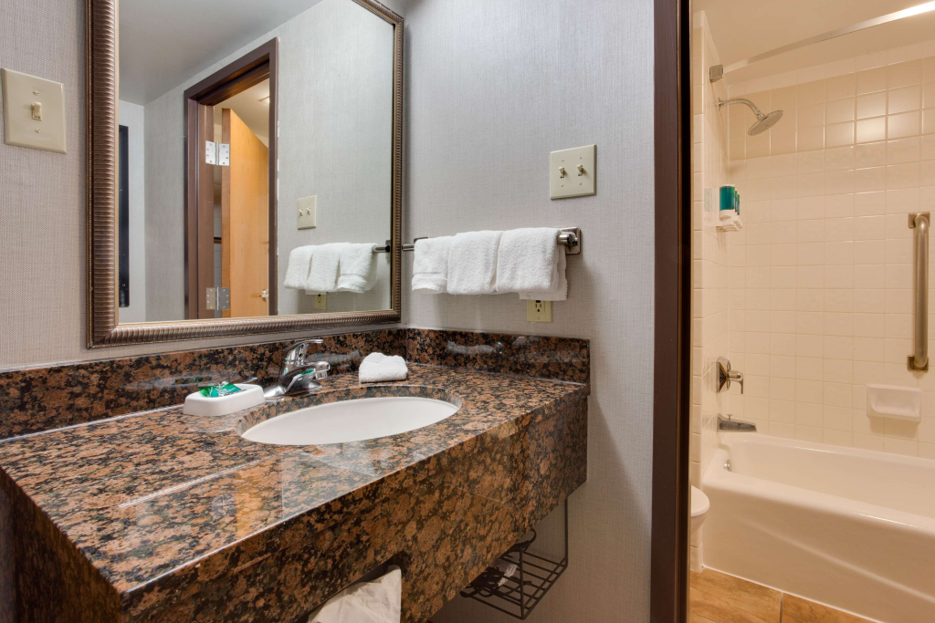Drury Plaza Hotel San Antonio Airport