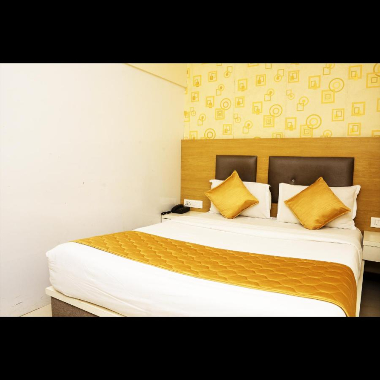 Hotel Elite Continental- Near Mumbai International Airport Andheri East