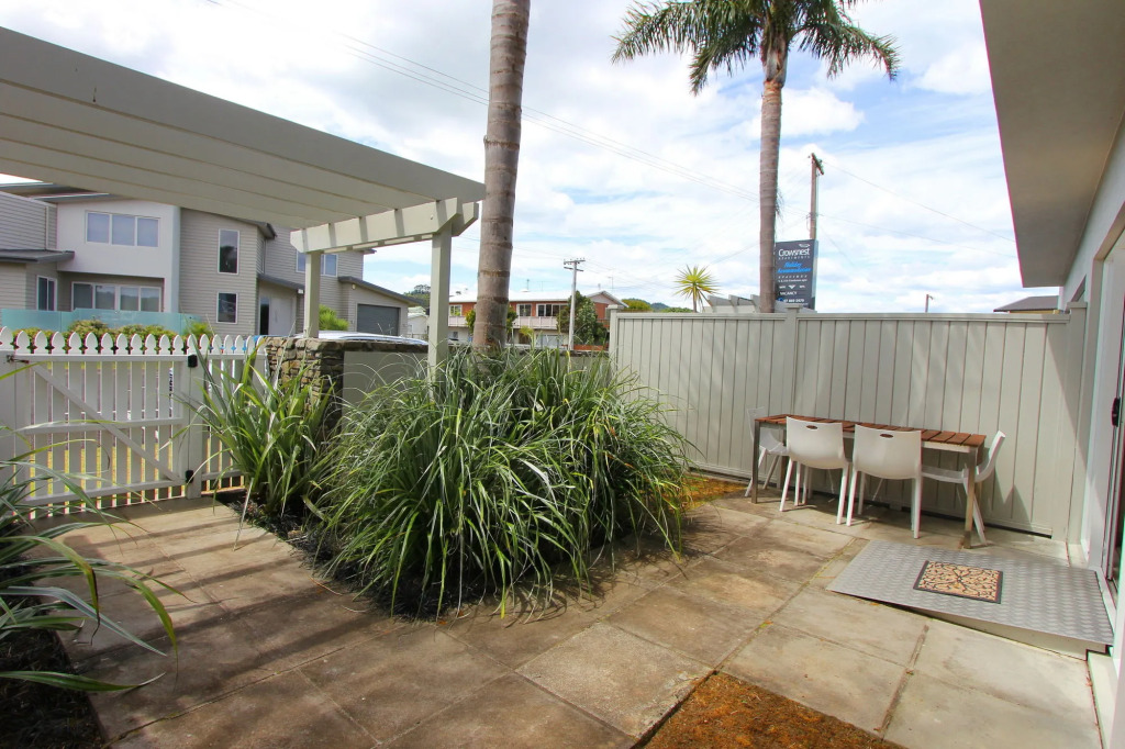 Crows Nest Apartments