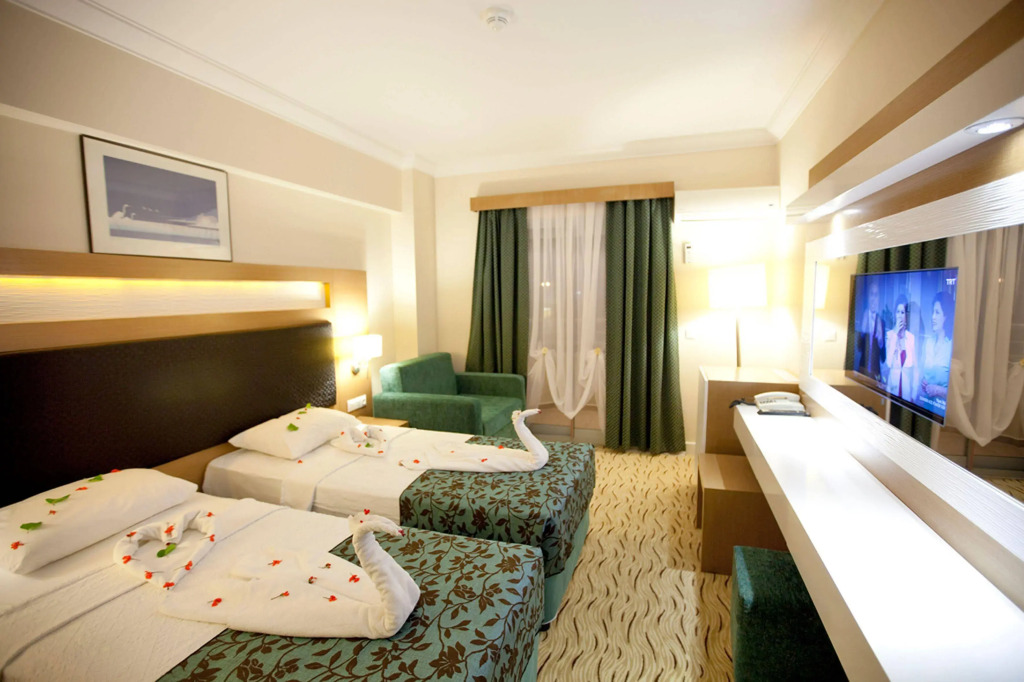 Marbel Hotel by PalmWings