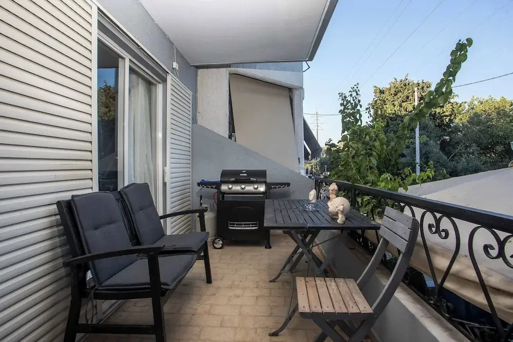 Villa Lilienne - Tranquil Escape With Private Garden Balcony