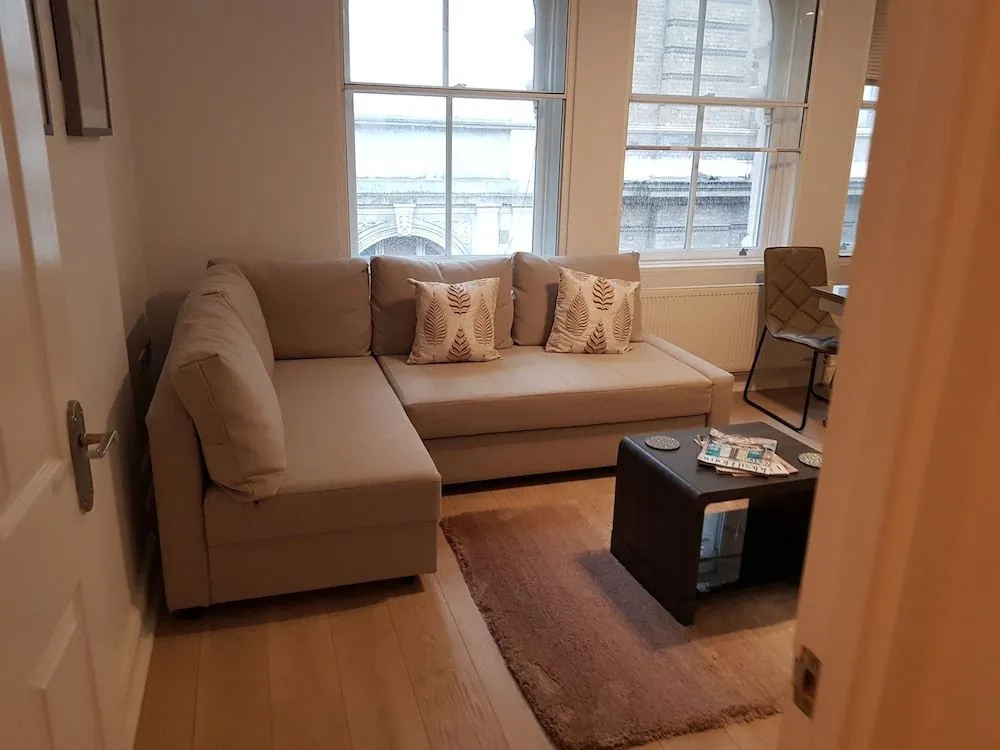 Trafalgar Boutique