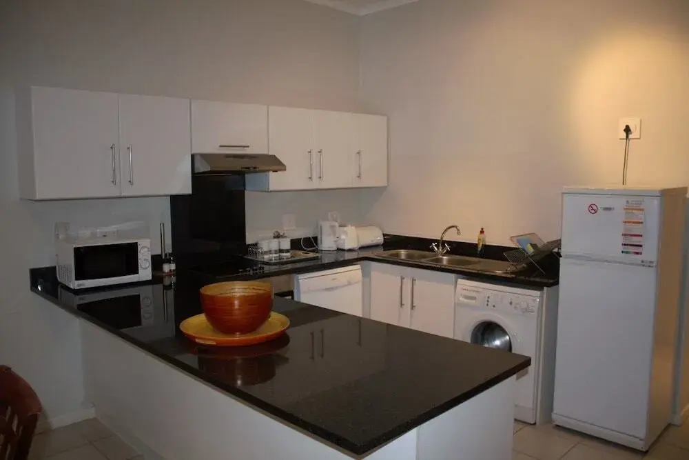 Luxury Self Catering Accommodation at Muizenberg East Beaches