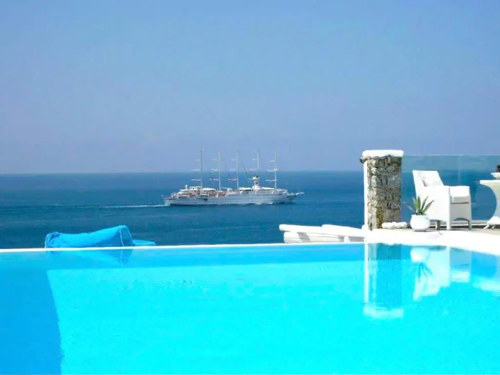 Paradisiacal Villa with Pool and Sea View in Mykonos