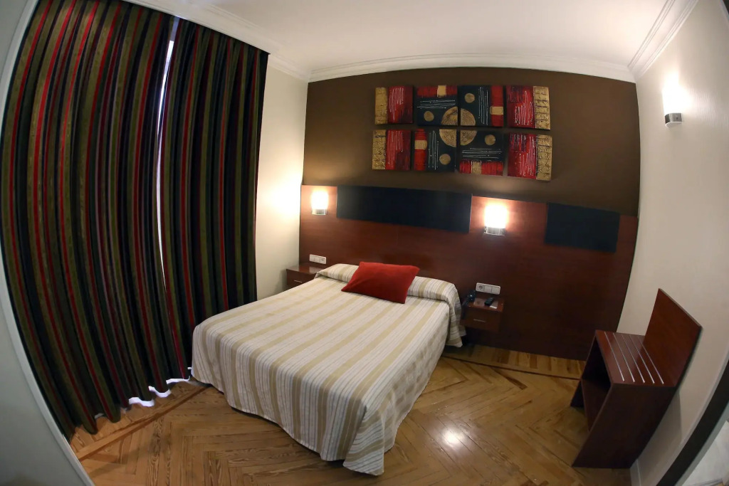 Hostal Sol Square Madrid
