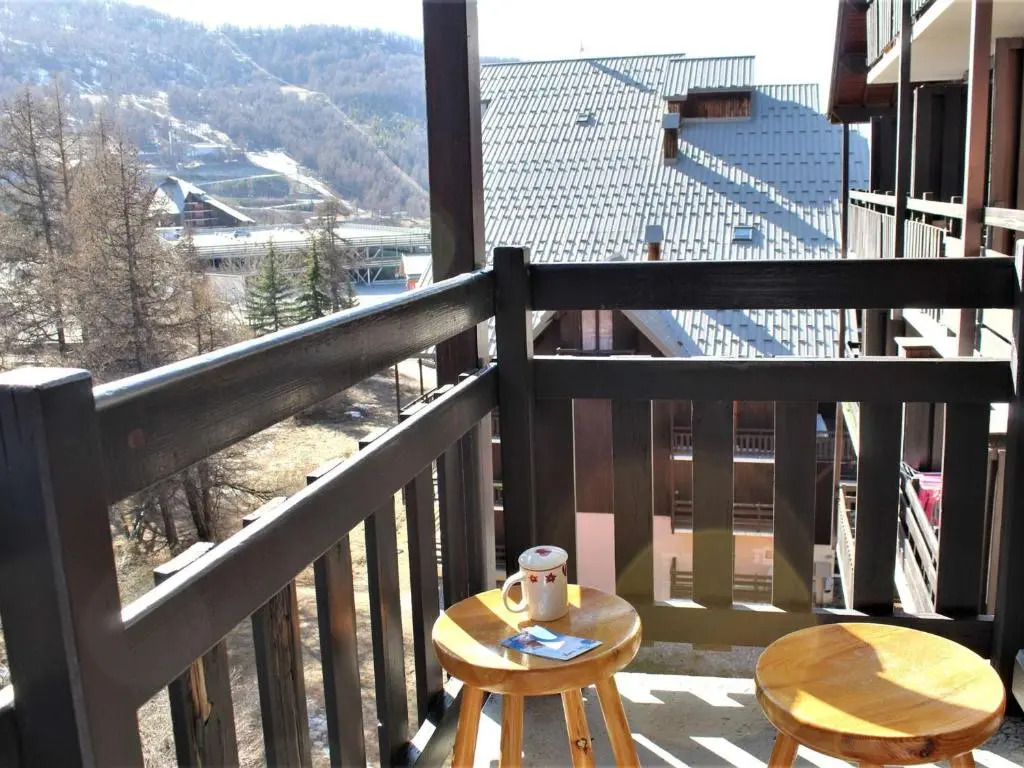 Appartement Risoul, 2 pièces, 4 personnes - FR-1-330-556