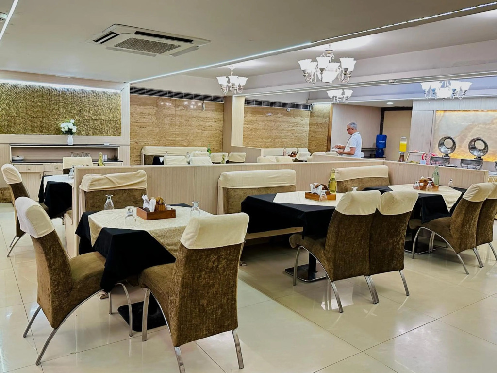 Hotel President - Indore