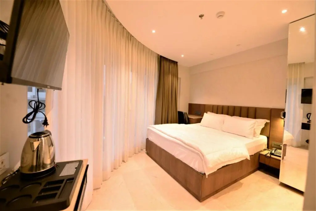 Anupam Hotel