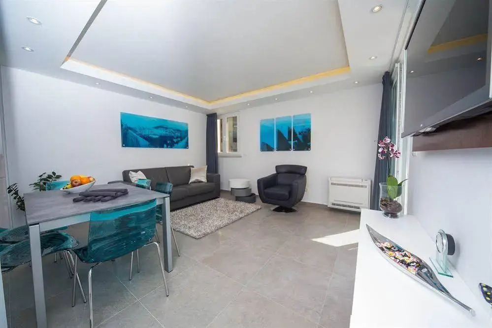 Apartman Moderna Lapad
