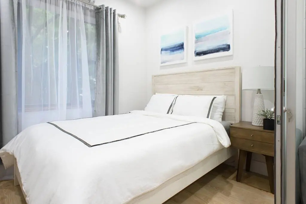 78-2d New Furnished 1BR WD Walk to Central Park