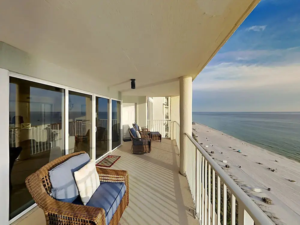 Long Beach Resort Tower II #1203