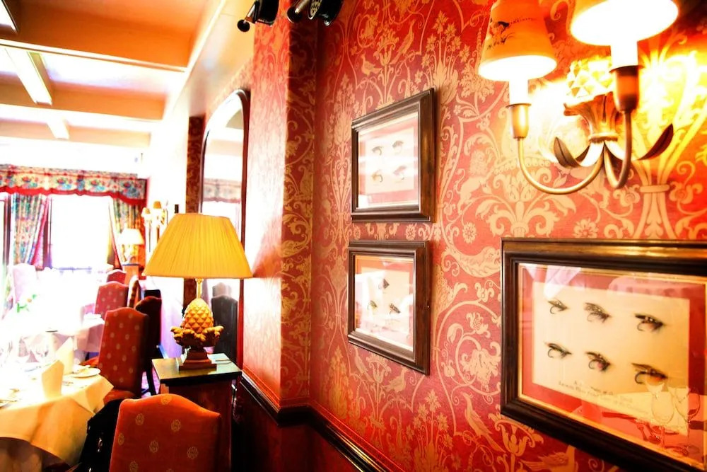 Burts Hotel