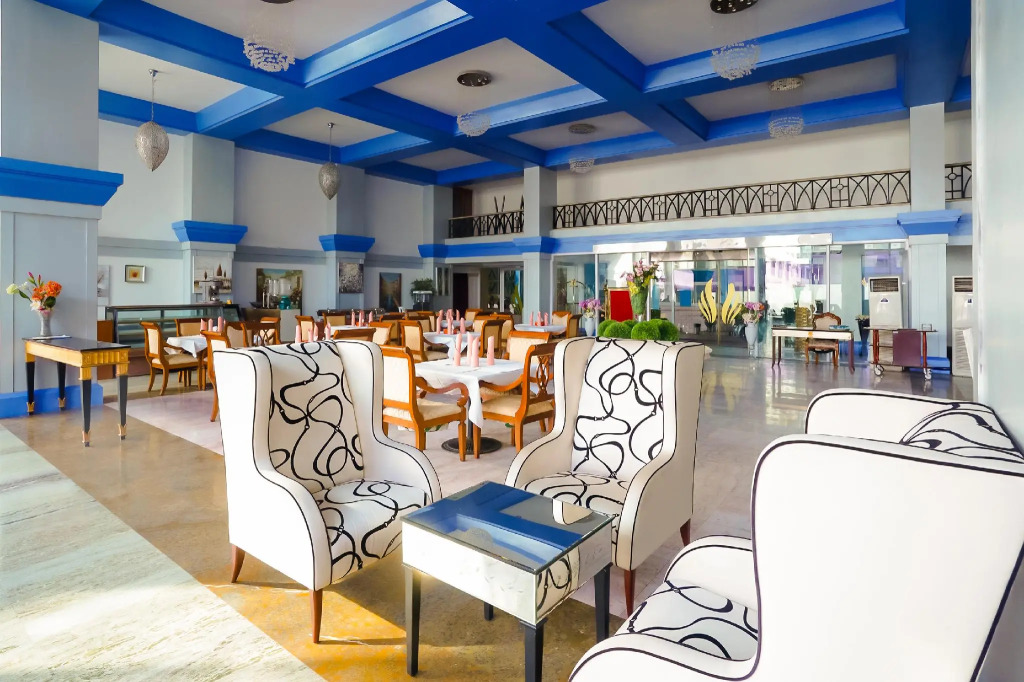 Townhouse Royal Palms Shared Serviced Apartment