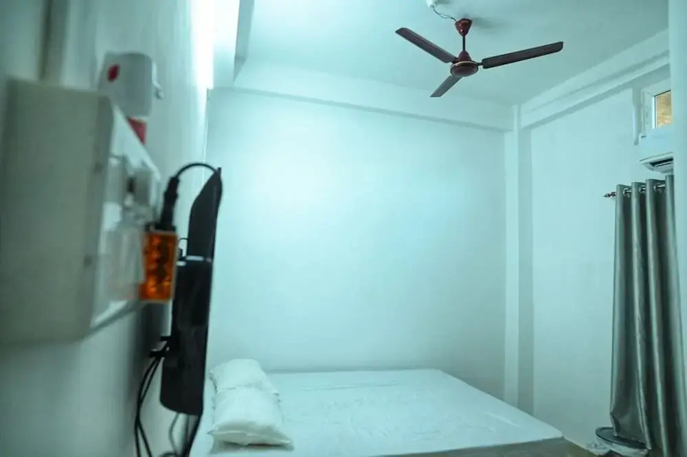 Hotel Tricon Residency