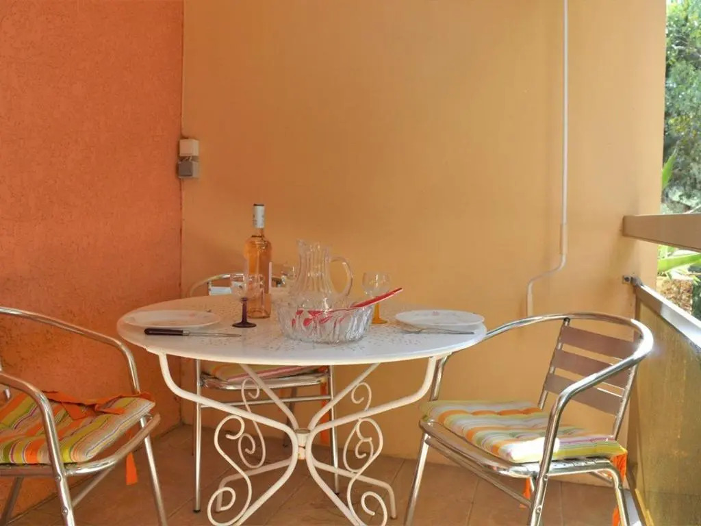 Appartement Bormes-les-Mimosas, 2 pièces, 4 personnes - FR-1-251-334