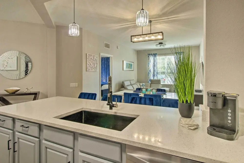 Vista Cay Resort Condo ~ 5 Mi to Universal!