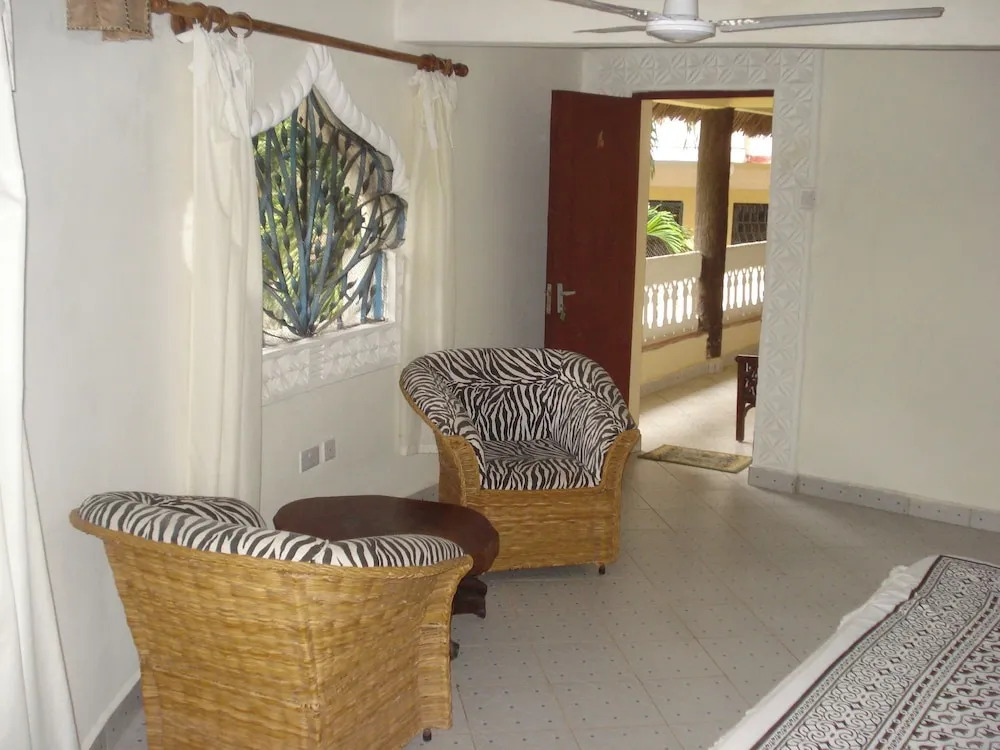 Coconut Beach Apartments