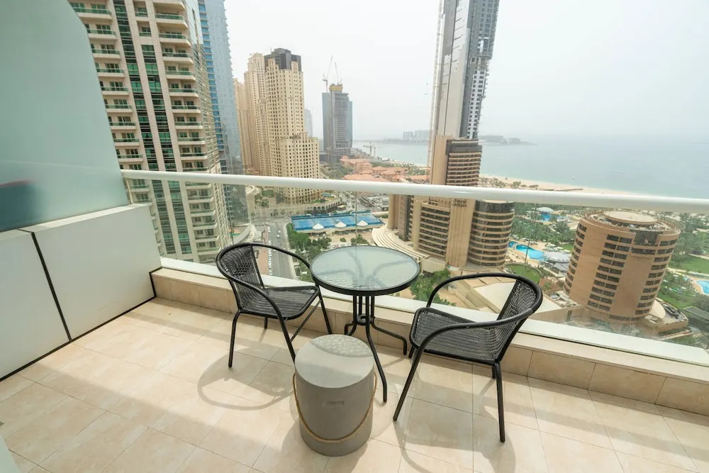 Fantastay - Botanica Tower 1 BDR Ocean View
