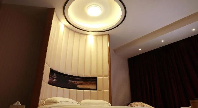 Jiangshan Di Jing Hua Tian Hotel