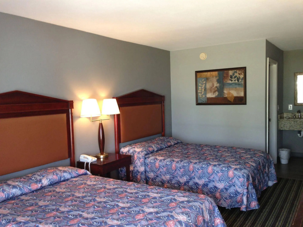 Safari Inn - Murfreesboro