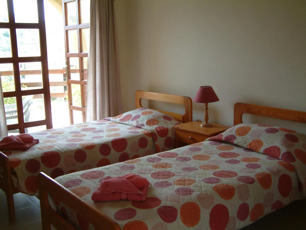 Pelekanos Apartments