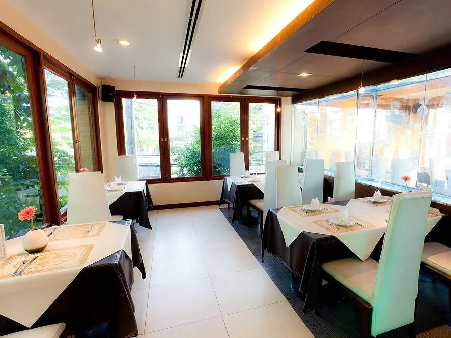 The Residence Airport & Spa