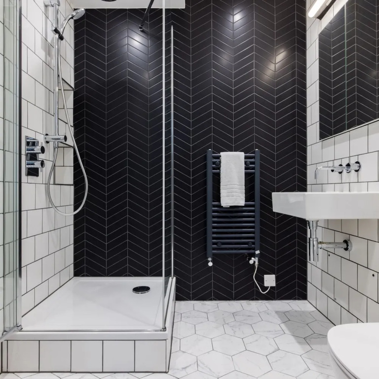 Vibrant Leicester Square 2BR - Netflix Nespresso