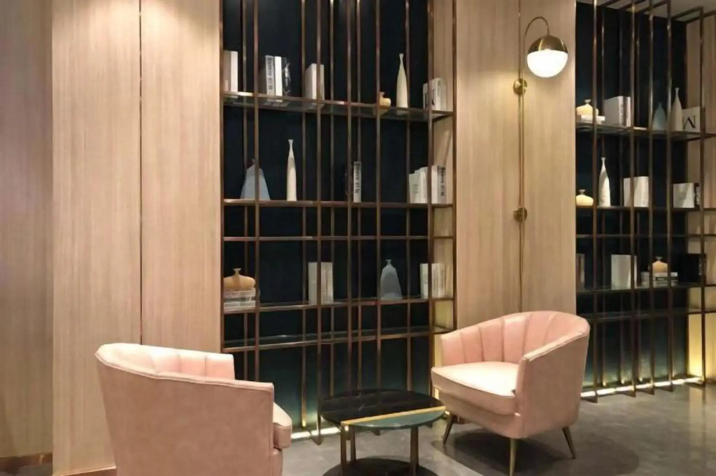 Orange Hotel Select Qingdao Wusi Square
