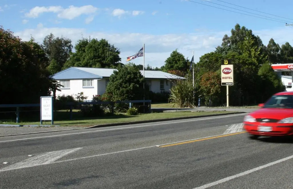 Alma Motel