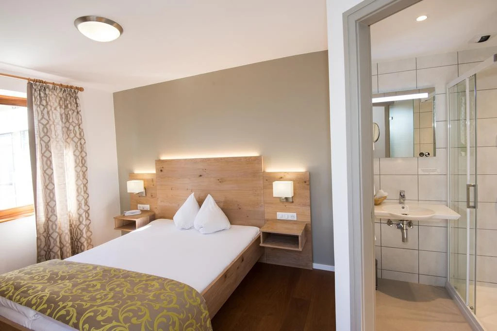 Logis Hôtel-Restaurant Auberge Du Mehrbachel