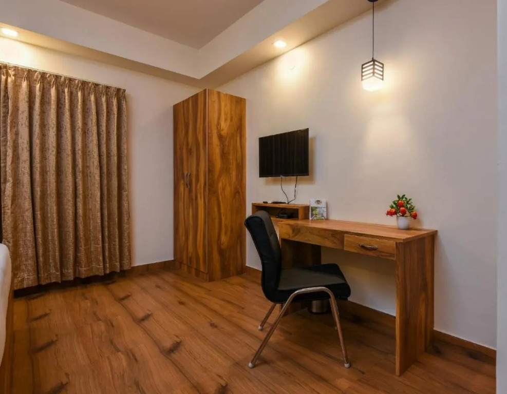 Kensington Suites