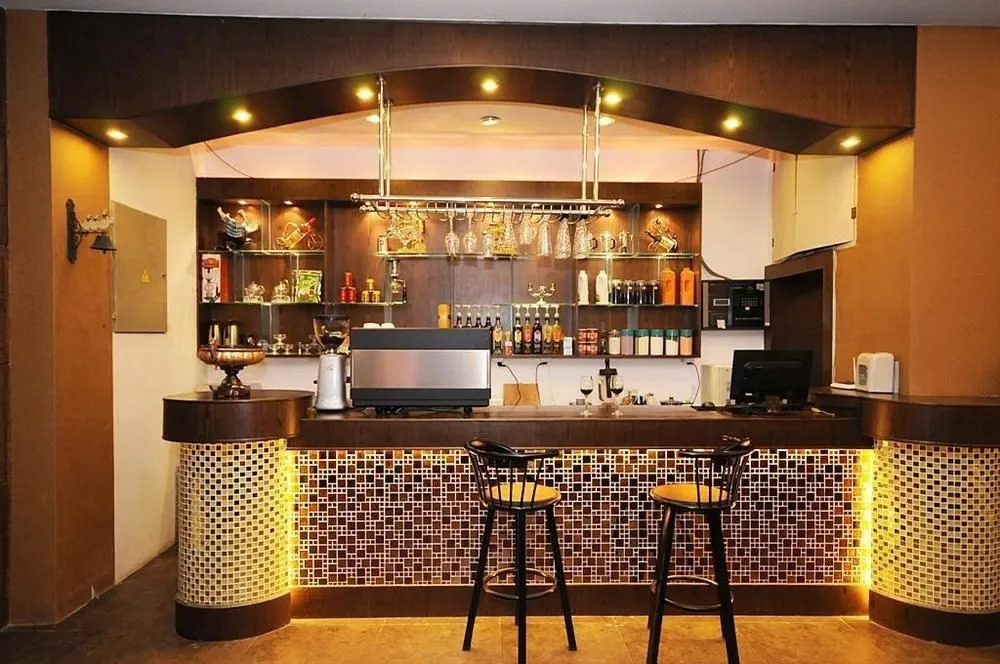 Chengdu Xinbake Business Hotel