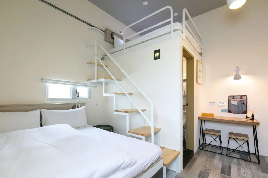 MINI HOTELS