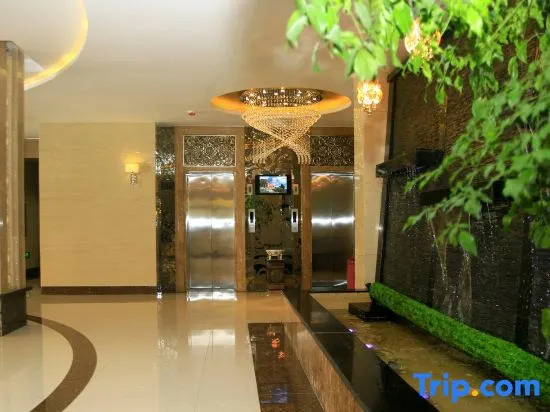 Royal Hotel