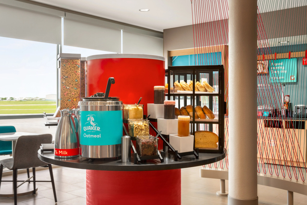 avid hotel California Lexington Park by IHG