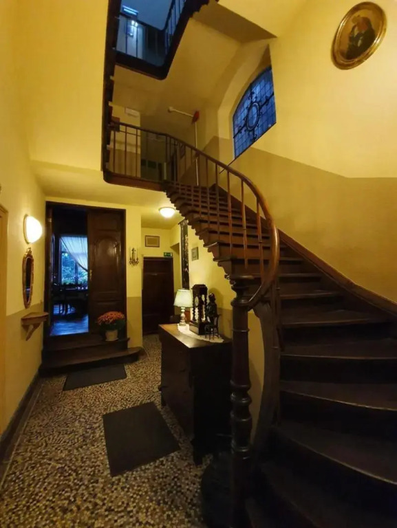 Erasmus Hotel