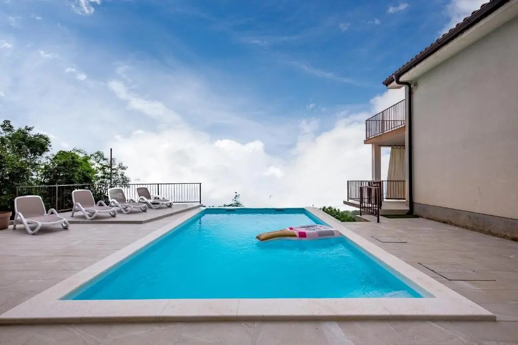 Hillside Villa Kvarner: Pool & Sea View - Happy Rentals