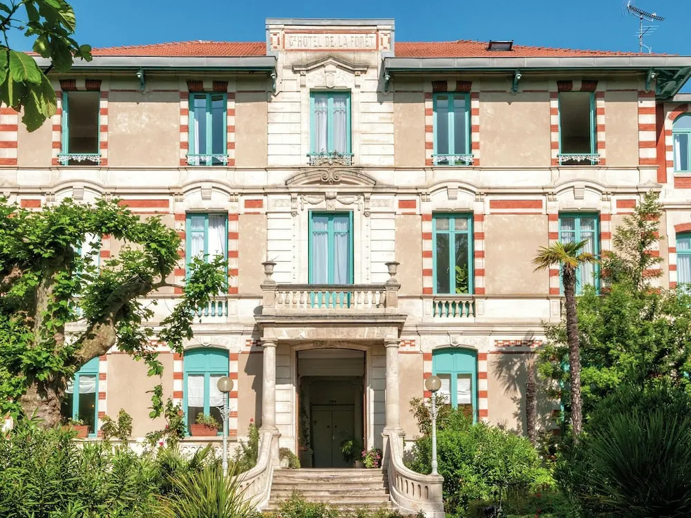 Studio in a Historic City Villa in the Town of Arcachon