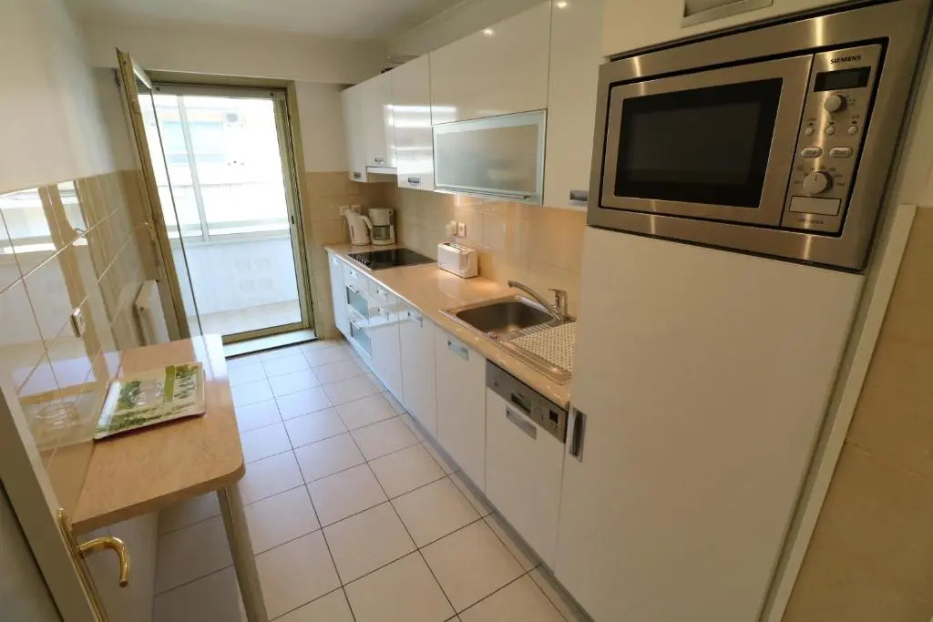 2 bedroom & studio Palais Royal 2 mins from Croisette and Carlton